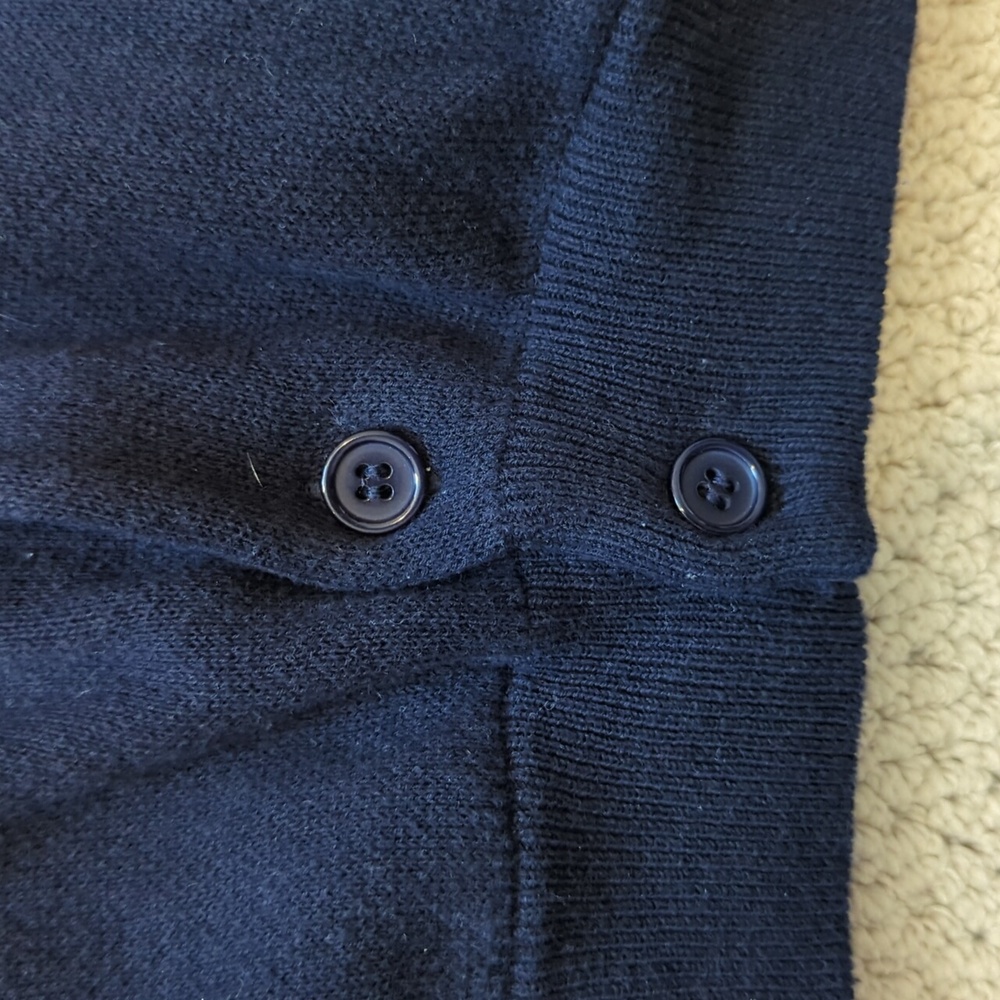 Undefeated Cardigan - Picture 5 of 6